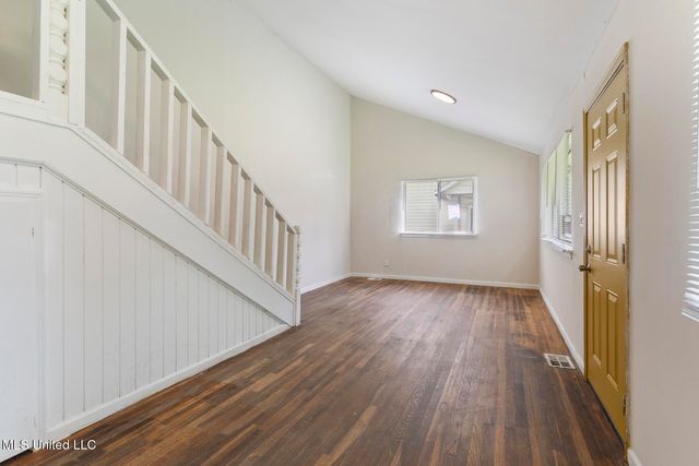554 Launcelot Road, Jackson, MS 39206