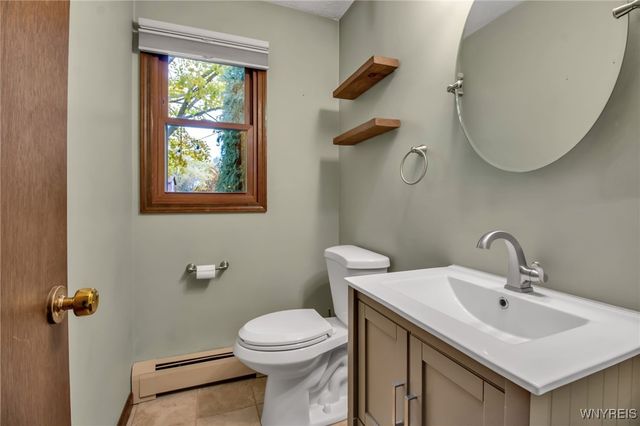 705 Powell Lane, Lewiston, NY 14092