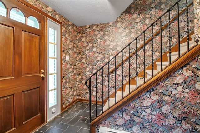 705 Powell Lane, Lewiston, NY 14092