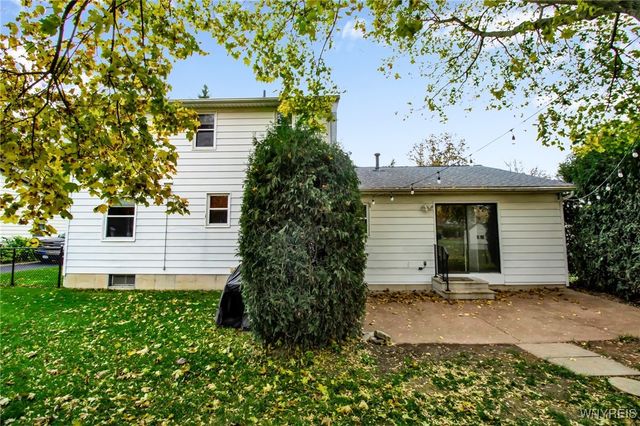 705 Powell Lane, Lewiston, NY 14092