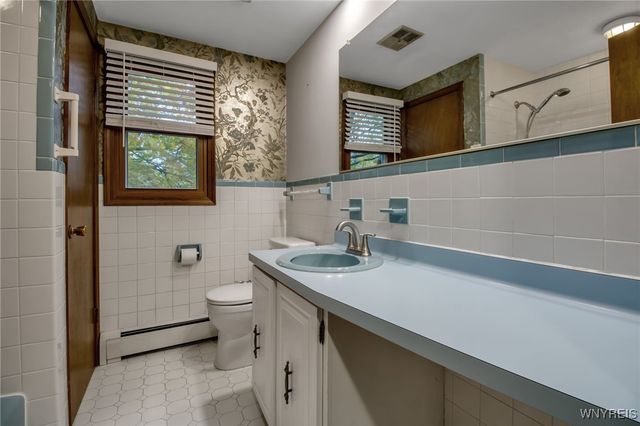 705 Powell Lane, Lewiston, NY 14092