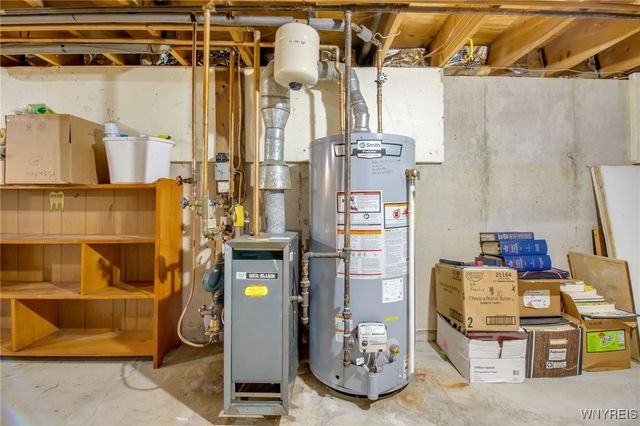 705 Powell Lane, Lewiston, NY 14092