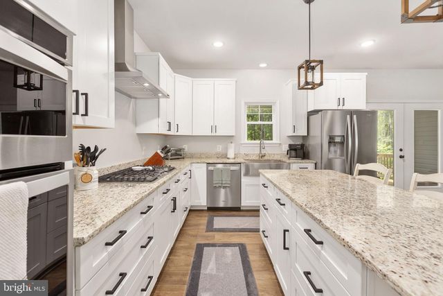 1098 LAKE FOREST DR, Mineral, VA 23117
