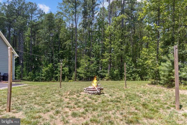 1098 LAKE FOREST DR, Mineral, VA 23117