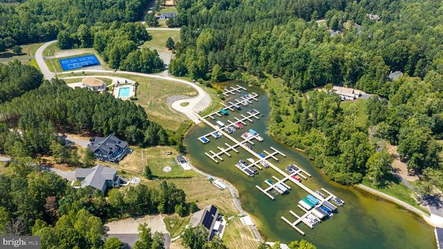 1098 LAKE FOREST DR, Mineral, VA 23117