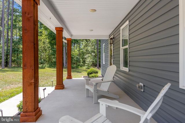 1098 LAKE FOREST DR, Mineral, VA 23117