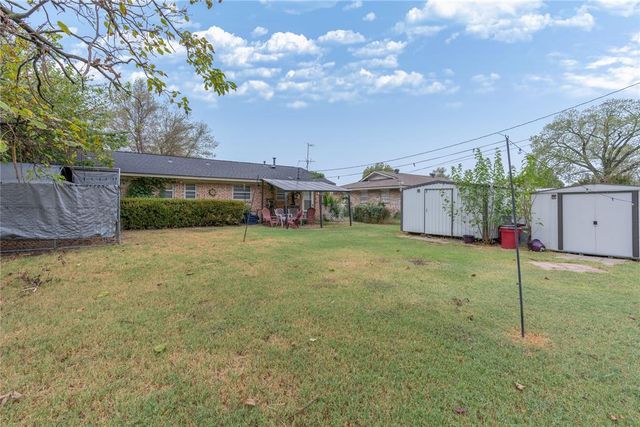 121 W Ridge Road, Norman, OK 73069