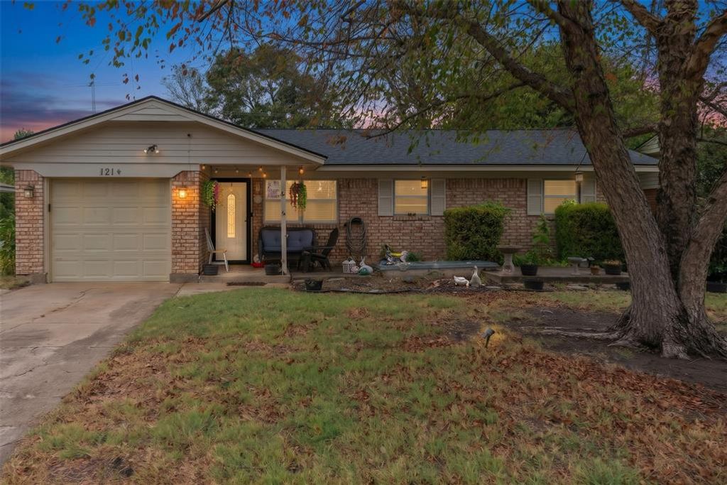121 W Ridge Road, Norman, OK 73069