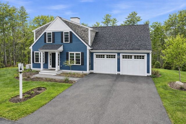 33 Farm Rd, Plymouth, MA 02360