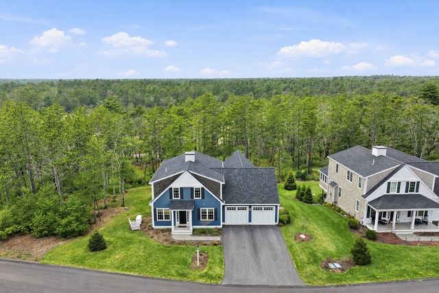 33 Farm Rd, Plymouth, MA 02360