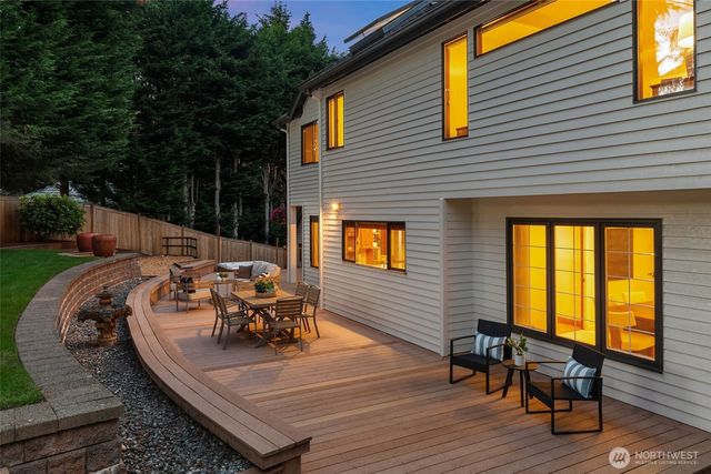 4651 171st Avenue SE, Bellevue, WA 98006