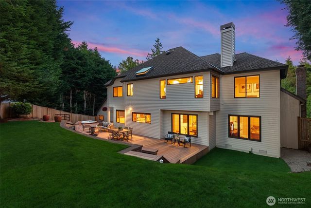 4651 171st Avenue SE, Bellevue, WA 98006