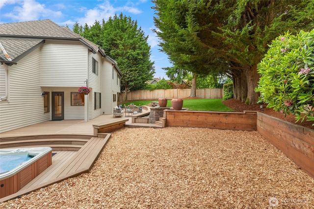 4651 171st Avenue SE, Bellevue, WA 98006