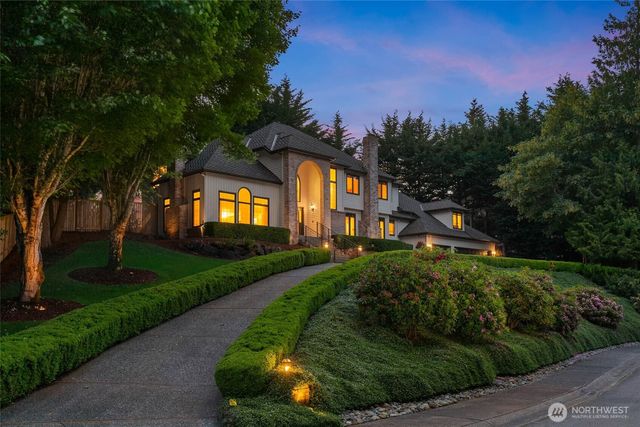 4651 171st Avenue SE, Bellevue, WA 98006
