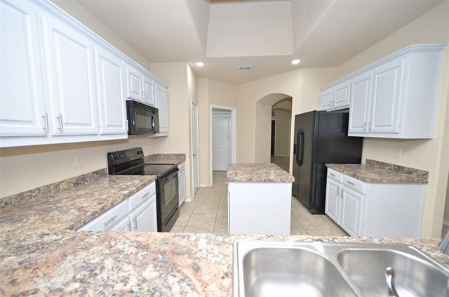 410 Red Sage Lane, Duncanville, TX 75137