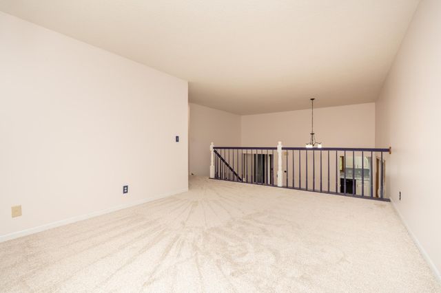 5606 W 132nd St., Savage, MN 55378