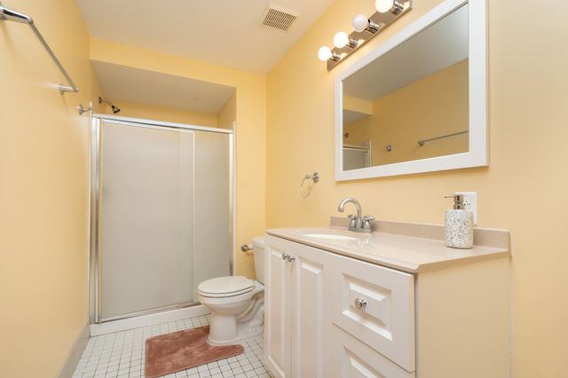 5606 W 132nd St., Savage, MN 55378