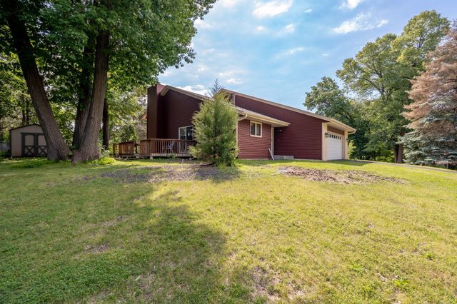 5606 W 132nd St., Savage, MN 55378