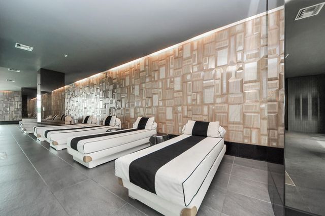 4521 San Felipe Street 1904, Houston, TX 77027