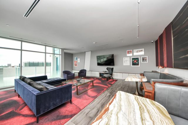 4521 San Felipe Street 1904, Houston, TX 77027