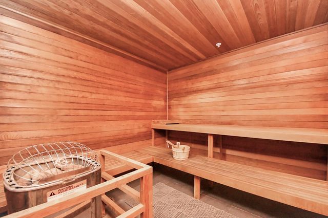 4521 San Felipe Street 1904, Houston, TX 77027