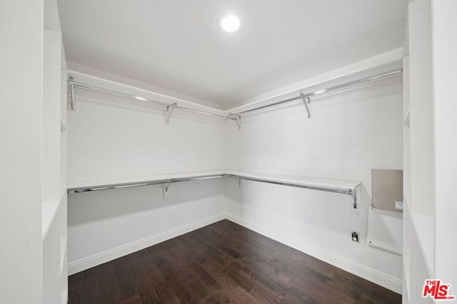 4376 ETHEL Avenue 102, Studio City, CA 91604
