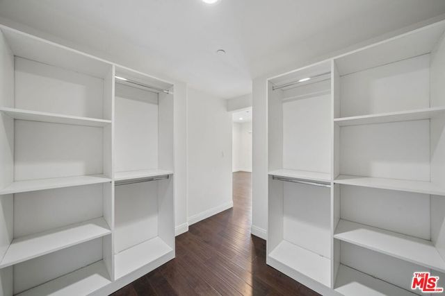 4376 ETHEL Avenue 102, Studio City, CA 91604