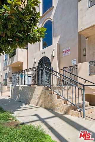 4376 ETHEL Avenue 102, Studio City, CA 91604