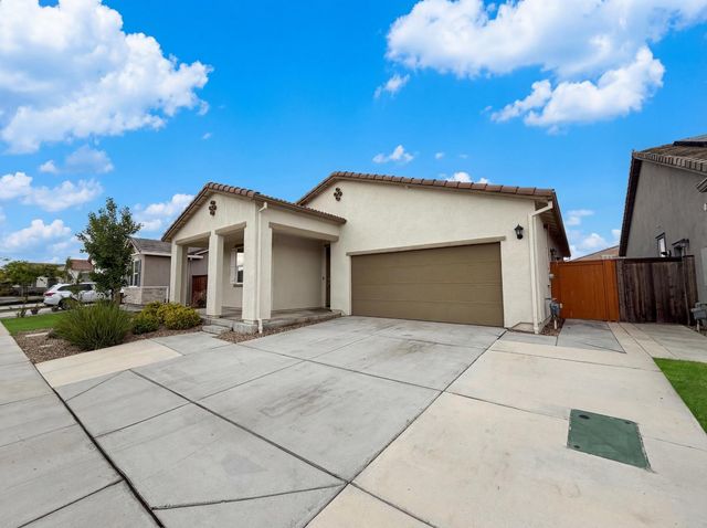 15385 Trolley St, Lathrop, CA 95330