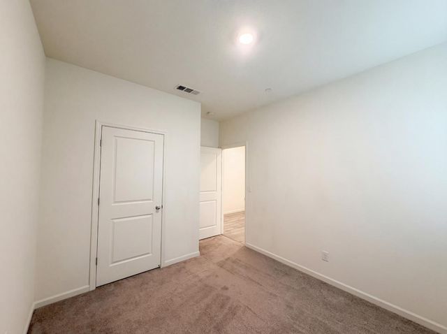 15385 Trolley St, Lathrop, CA 95330