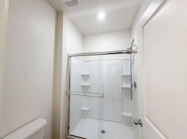 15385 Trolley St, Lathrop, CA 95330