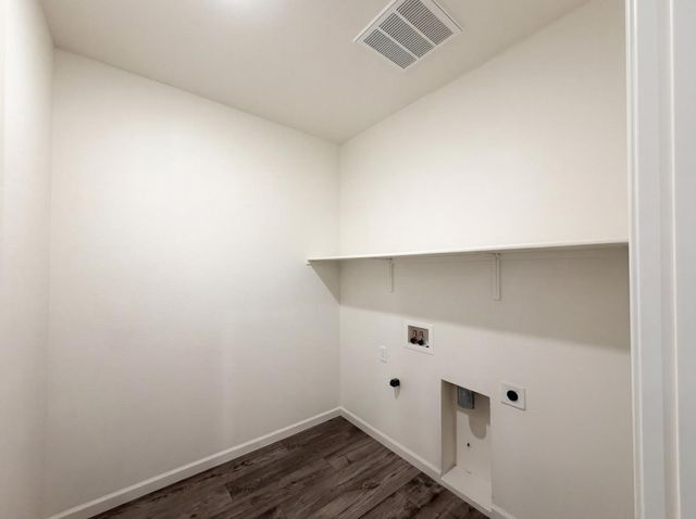 15385 Trolley St, Lathrop, CA 95330