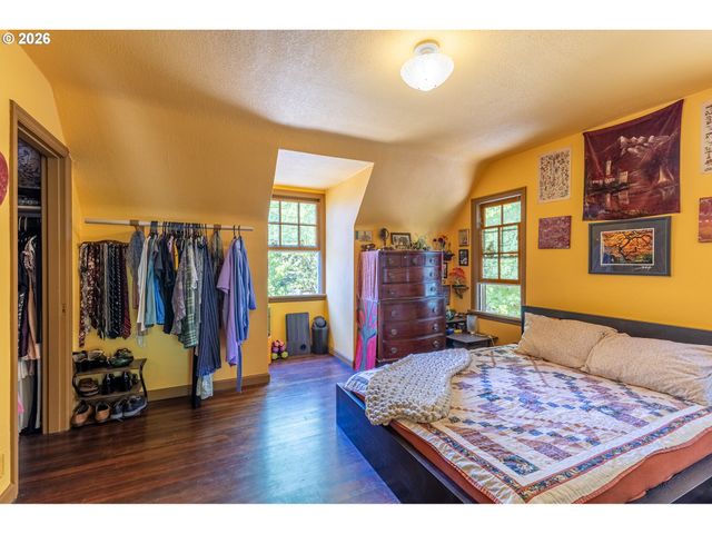 690 ELECTRIC Ave Se, Salem, OR 97302