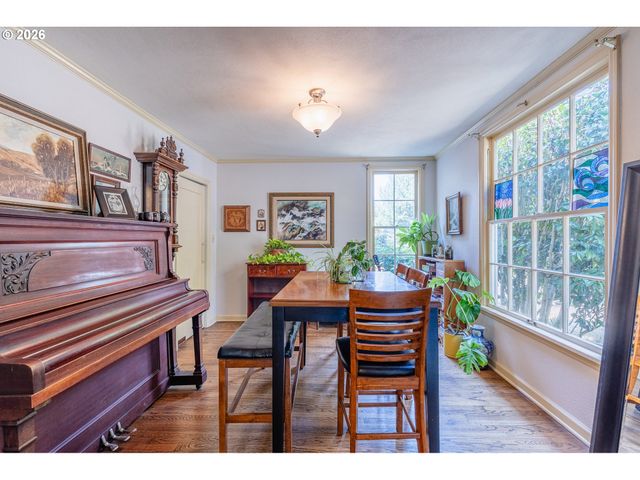 690 ELECTRIC Ave Se, Salem, OR 97302