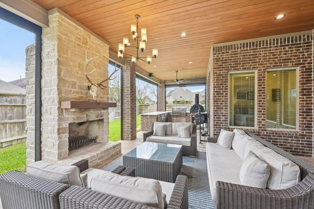 3815 Running Fox Lane, Spring, TX 77386