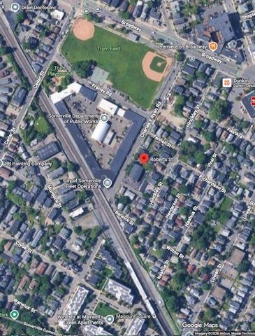 10 Roberts 12, Somerville, MA 02145