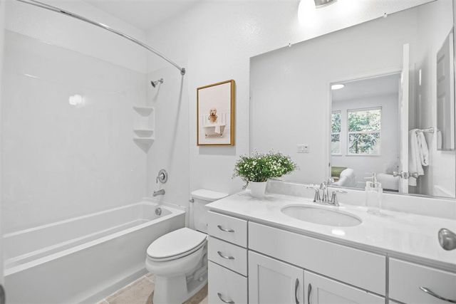 351 Charles Morris Terrace, Sunnyvale, CA 94085