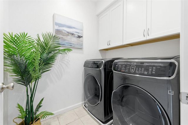 351 Charles Morris Terrace, Sunnyvale, CA 94085