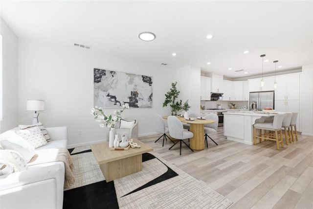 351 Charles Morris Terrace, Sunnyvale, CA 94085