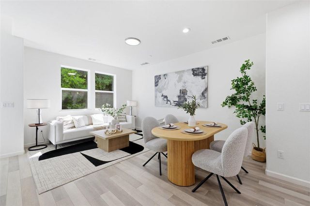 351 Charles Morris Terrace, Sunnyvale, CA 94085