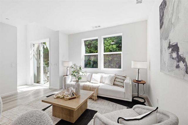 351 Charles Morris Terrace, Sunnyvale, CA 94085