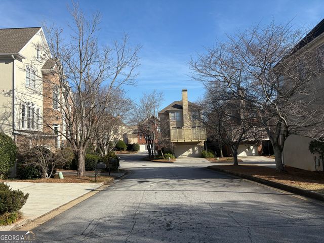 2450 Vivian Circle, Decatur, GA 30030