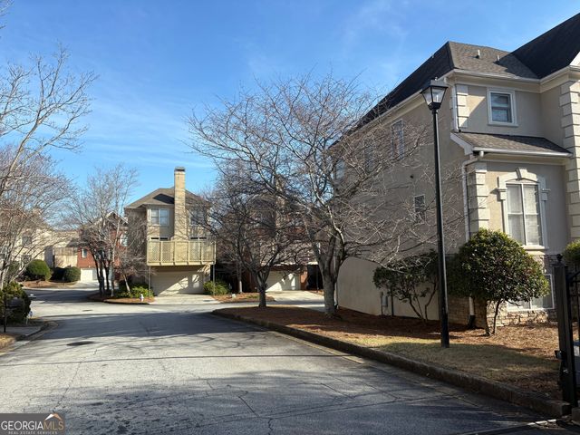 2450 Vivian Circle, Decatur, GA 30030