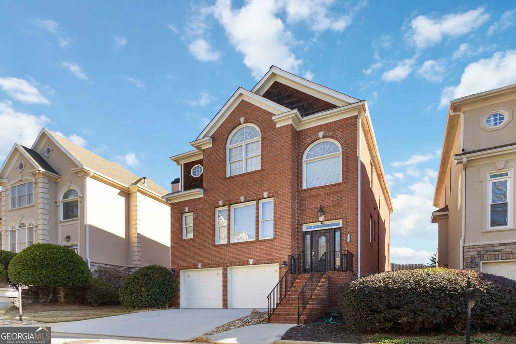 2450 Vivian Circle, Decatur, GA 30030