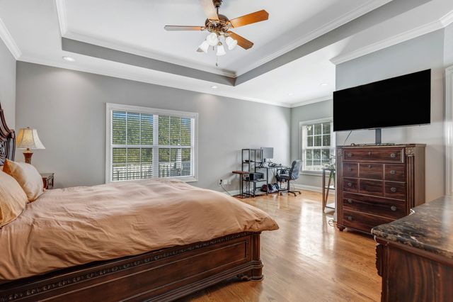 1328 Sam Houston Ave, Murfreesboro, TN 37129