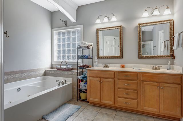 1328 Sam Houston Ave, Murfreesboro, TN 37129