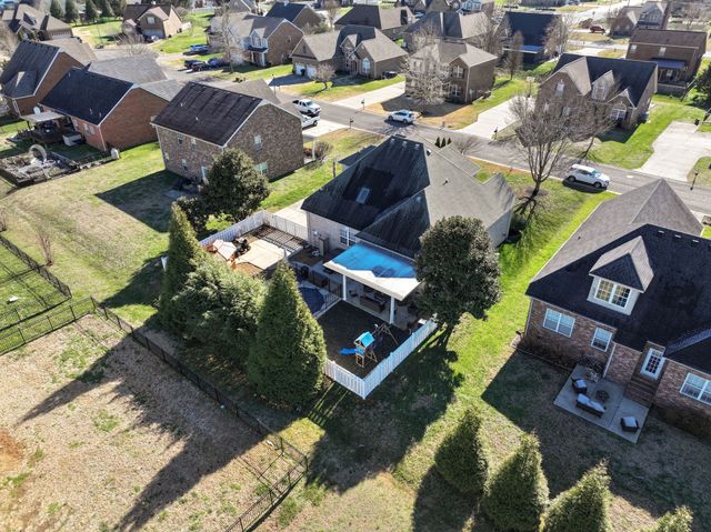 1328 Sam Houston Ave, Murfreesboro, TN 37129