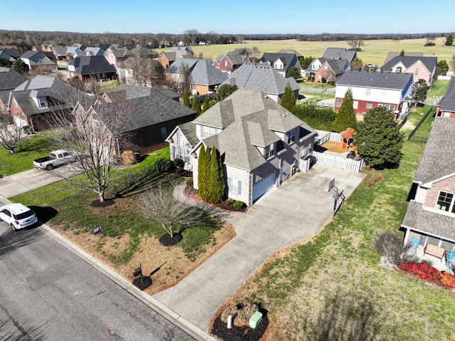 1328 Sam Houston Ave, Murfreesboro, TN 37129