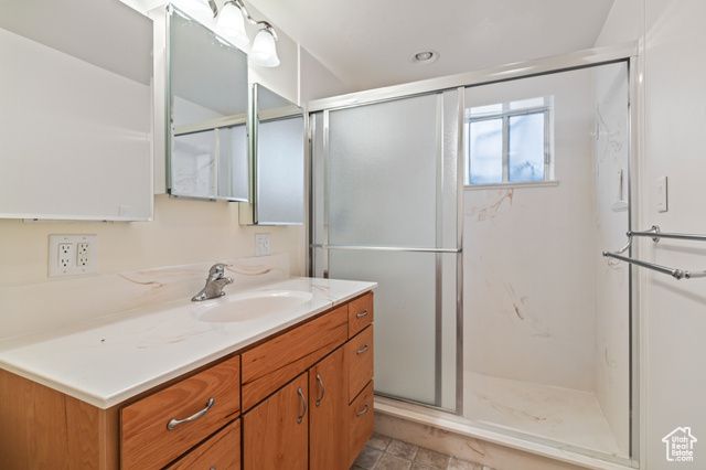 390 N 300 W, Aurora, UT 84620