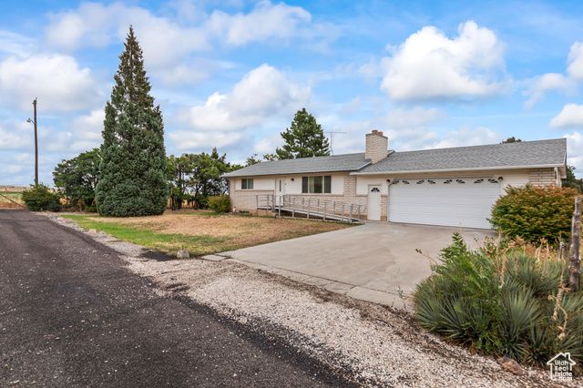 390 N 300 W, Aurora, UT 84620
